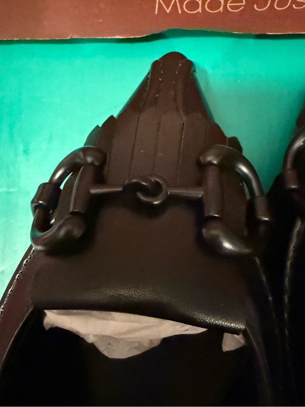 Torgeis NIB Women’s Size 7 Black Leather Slingback Mules with Bit Detail - Picture 7 of 10